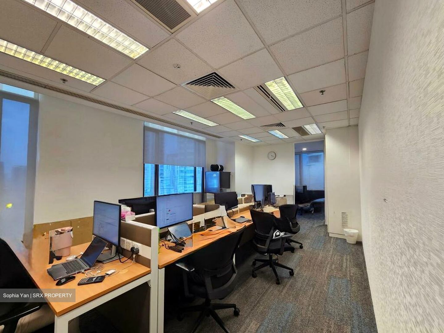 Great World City (D9), Office #505838401